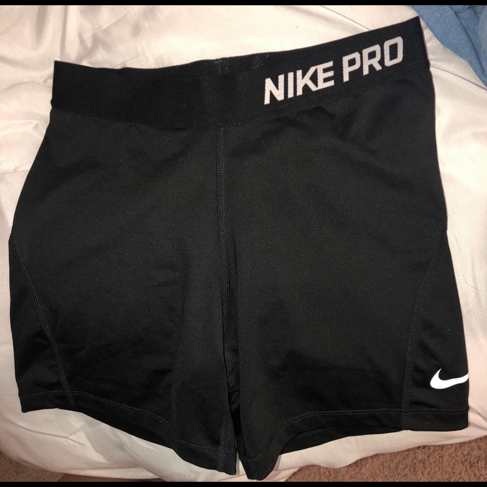 Girls Nike Pros